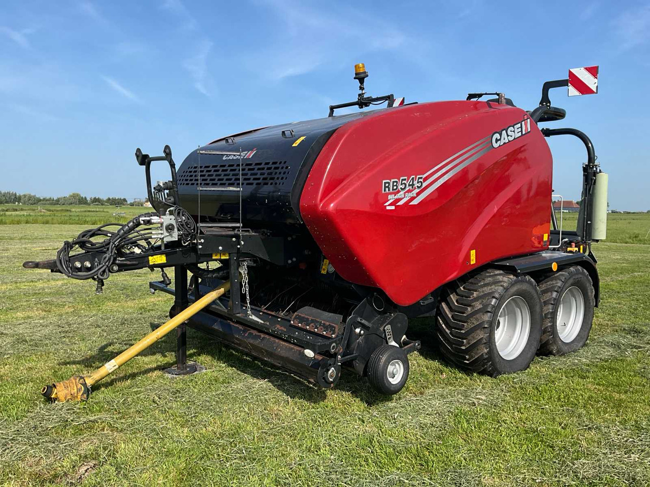 Case ih RB545 - 圆形打包机:图1 Case ih RB545 - 圆形打包机:图1