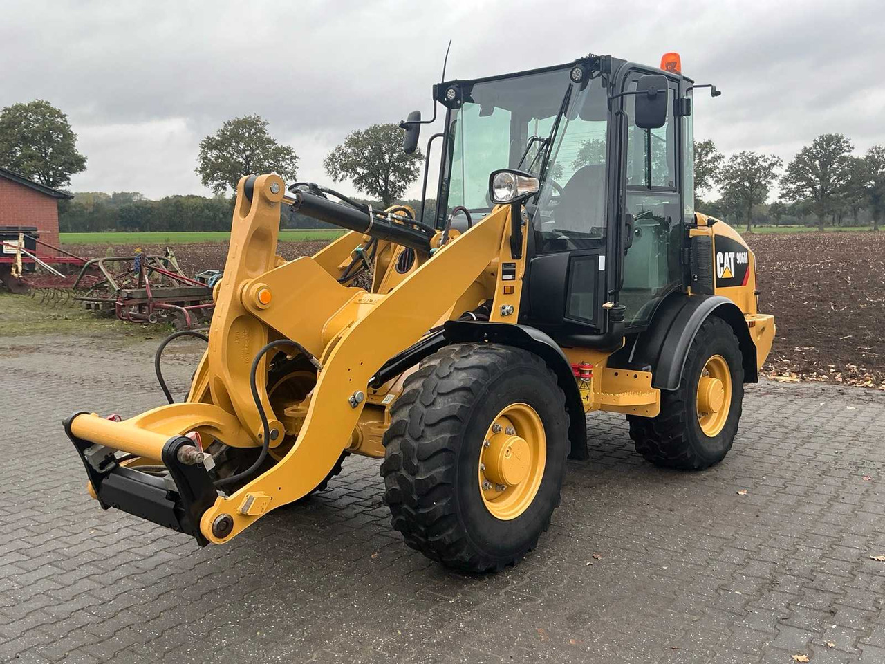 Caterpillar 906M - 轮式装载机:图2 Caterpillar 906M - 轮式装载机:图2