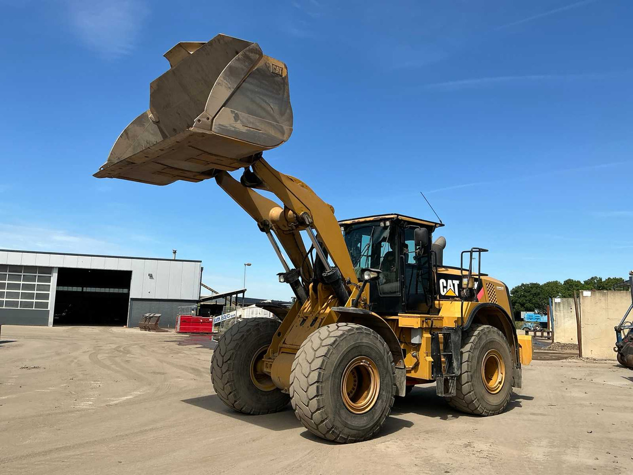 Caterpillar 966KXE - 轮式装载机:图2 Caterpillar 966KXE - 轮式装载机:图2