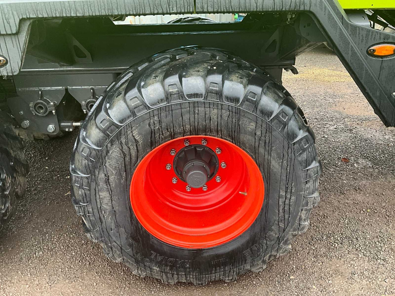 自装式货车 Claas Cargos 8500：图30