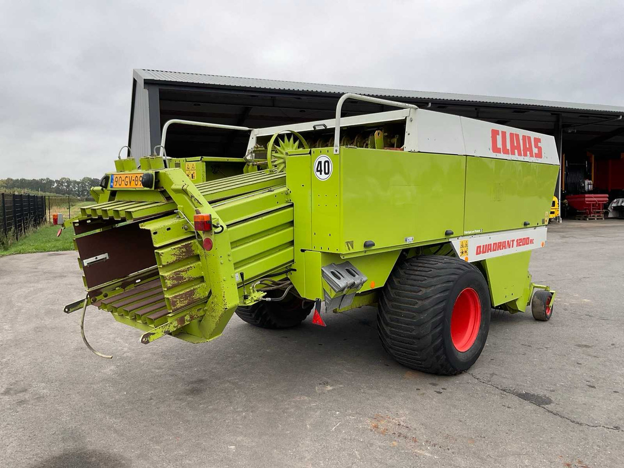 Claas Quadrant 1200 RC - 方形打包机:图5 Claas Quadrant 1200 RC - 方形打包机:图5