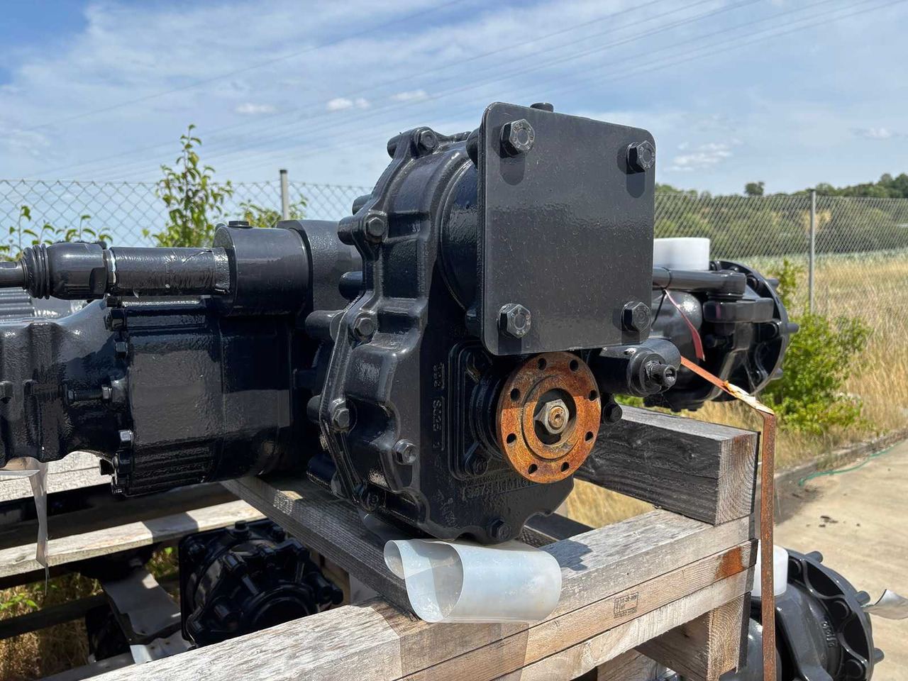 DANA ITALIA S.R.L SPICER / DANA AXLE G-ITA - PLANETARY STEERING GEAR AXLE - 挖掘机:图5 DANA ITALIA S.R.L SPICER / DANA AXLE G-ITA - PLANETARY STEERING GEAR AXLE - 挖掘机:图5