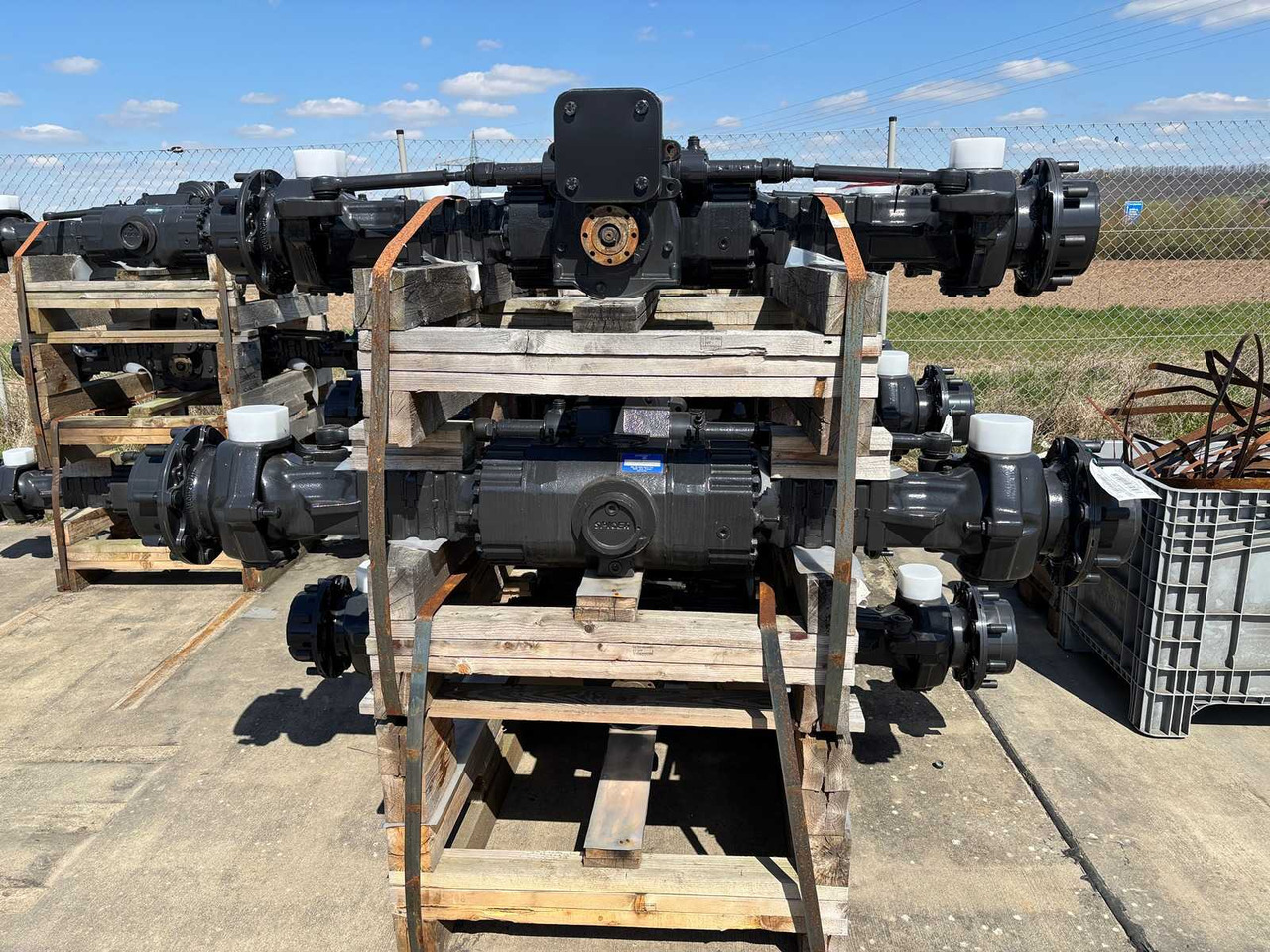 DANA ITALIA S.R.L SPICER / DANA - PLANETARY STEERING GEAR AXLE - 挖掘机:图1 DANA ITALIA S.R.L SPICER / DANA - PLANETARY STEERING GEAR AXLE - 挖掘机:图1