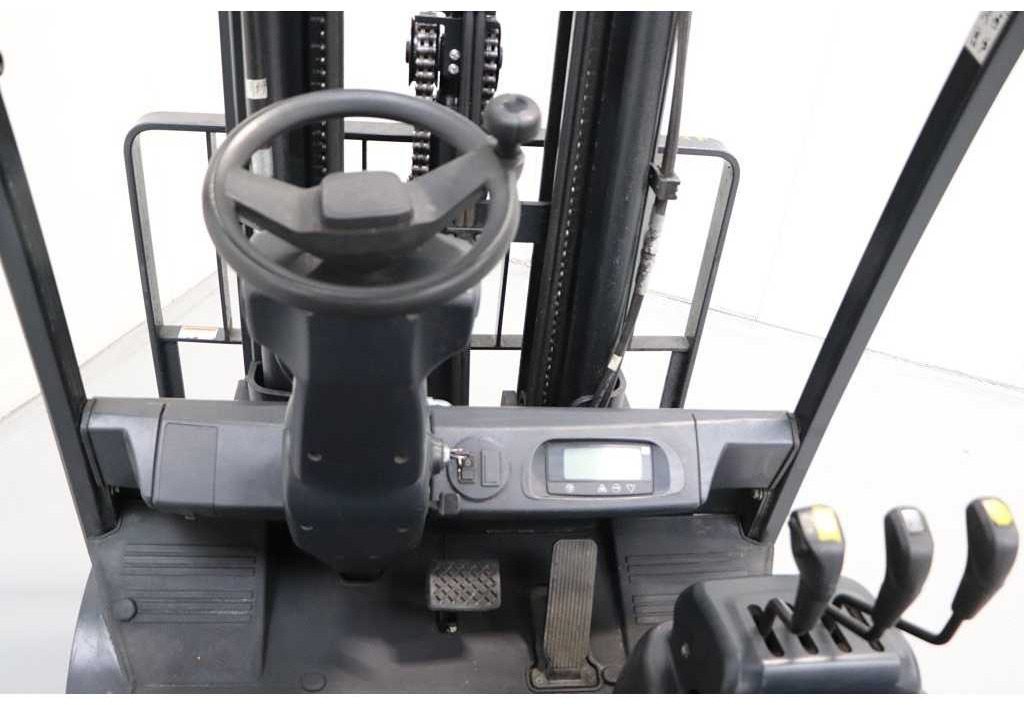 DOOSAN - 2019 - B30X-7 - FORKLIFT, PLYWOOD, SIDESHIFT, 1848 HOURS - 叉车:图4 DOOSAN - 2019 - B30X-7 - FORKLIFT, PLYWOOD, SIDESHIFT, 1848 HOURS - 叉车:图4