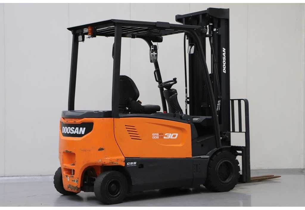 DOOSAN - 2019 - B30X-7 - FORKLIFT, PLYWOOD, SIDESHIFT, 1848 HOURS - 叉车:图3 DOOSAN - 2019 - B30X-7 - FORKLIFT, PLYWOOD, SIDESHIFT, 1848 HOURS - 叉车:图3
