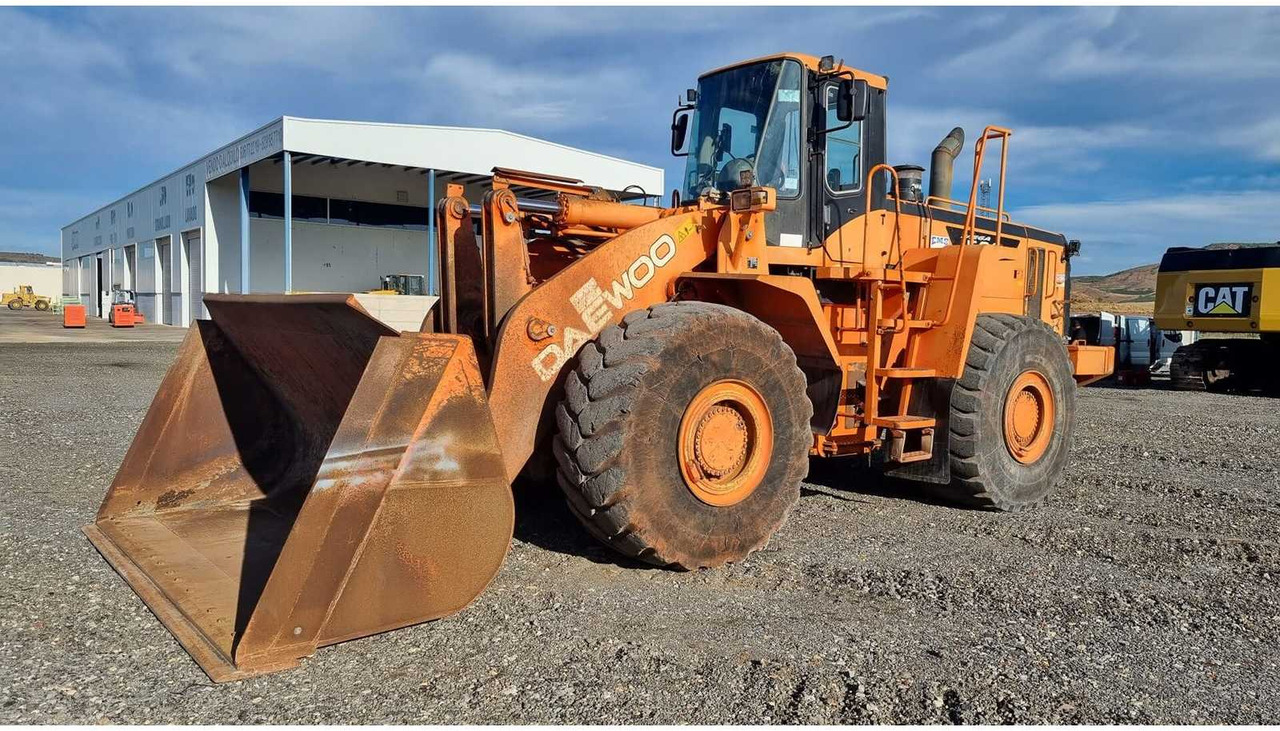 DOOSAN MEGA 500 V - 轮式装载机:图1 DOOSAN MEGA 500 V - 轮式装载机:图1