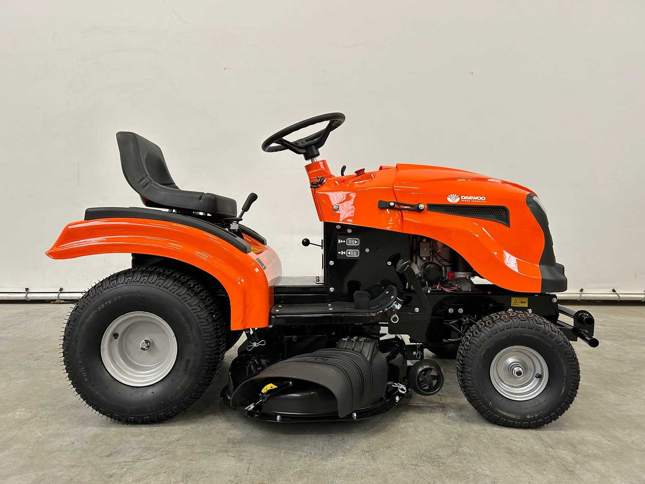 Daewoo DA1066HX - 园林割草机:图3 Daewoo DA1066HX - 园林割草机:图3