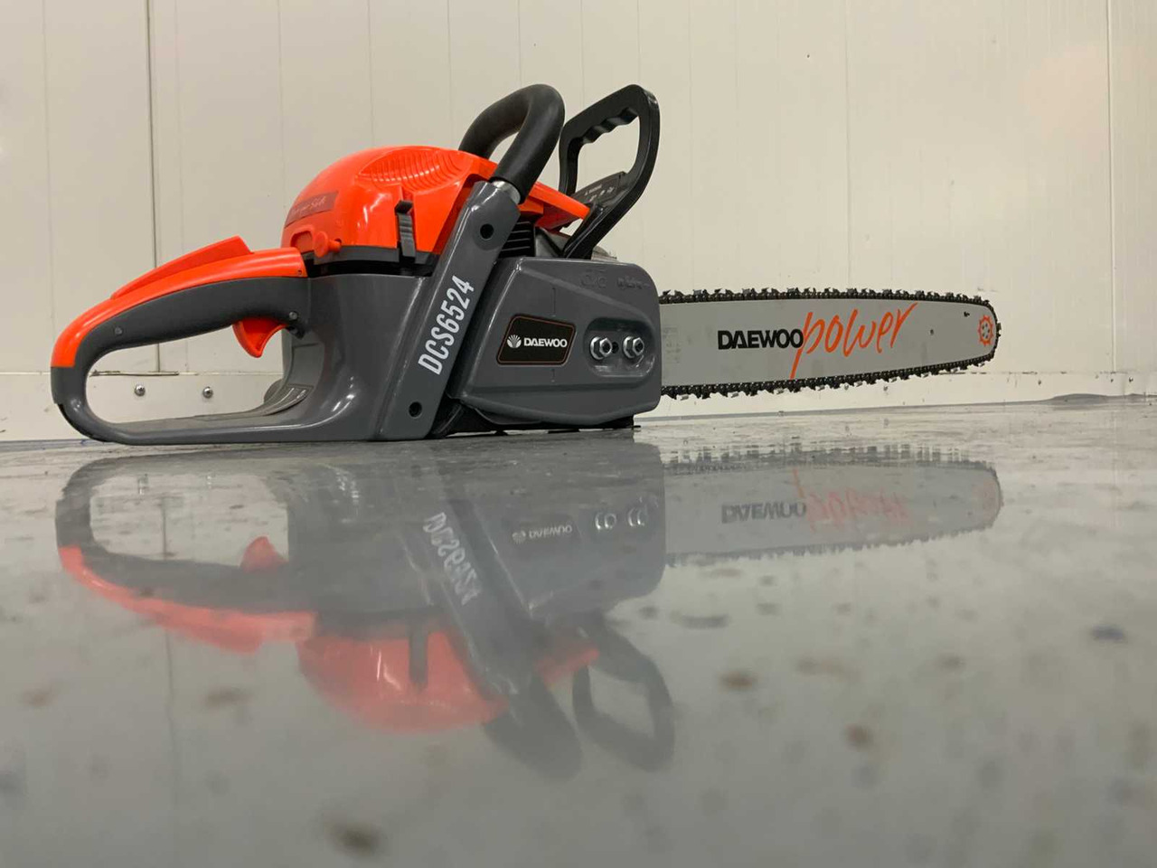 Daewoo DCS6524 - 园林设备:图1 Daewoo DCS6524 - 园林设备:图1