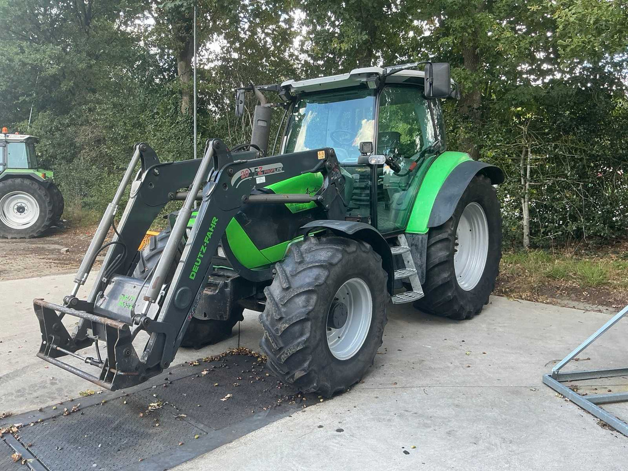 Deutz-Fahr Agrotron K 410 - 拖拉机:图1 Deutz-Fahr Agrotron K 410 - 拖拉机:图1
