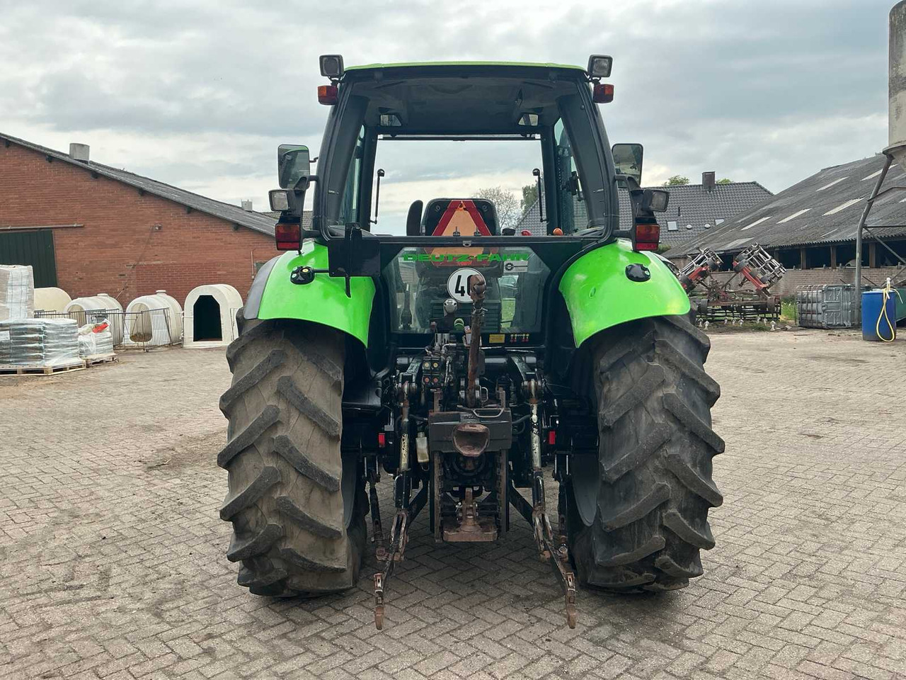 Deutz-fahr Agrotron 100 - 拖拉机:图4 Deutz-fahr Agrotron 100 - 拖拉机:图4