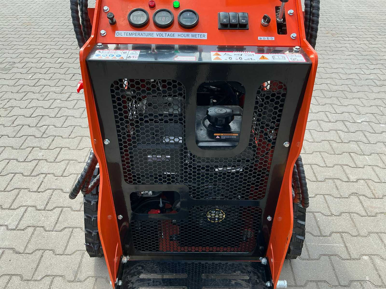 紧凑型轨道装载机 EGN EG36C MINI LOADER / SKID STEER LOADER ON TRACKS：图14