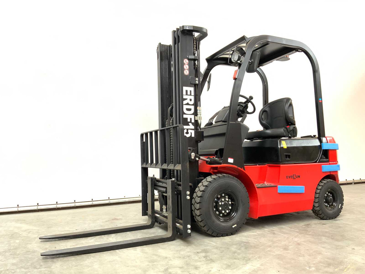 EVERUN - 2024 - ERDF15 - FORKLIFT 1.5T DIESEL - 叉车:图2 EVERUN - 2024 - ERDF15 - FORKLIFT 1.5T DIESEL - 叉车:图2