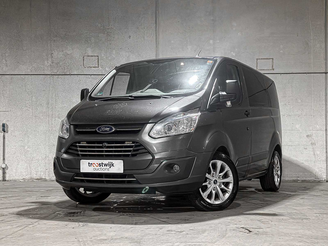 FORD TRANSIT CUSTOM 290 2.2 TDCI LIMITED DC 125HP 2016 COMMERCIAL VEHICLE, VV-115-R - 小型货车:图1 FORD TRANSIT CUSTOM 290 2.2 TDCI LIMITED DC 125HP 2016 COMMERCIAL VEHICLE, VV-115-R - 小型货车:图1