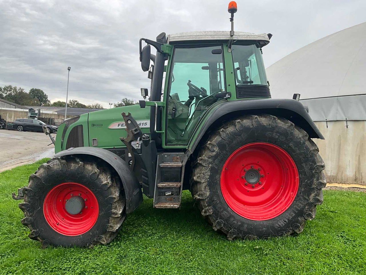 Fendt 415 vario - 拖拉机:图2 Fendt 415 vario - 拖拉机:图2