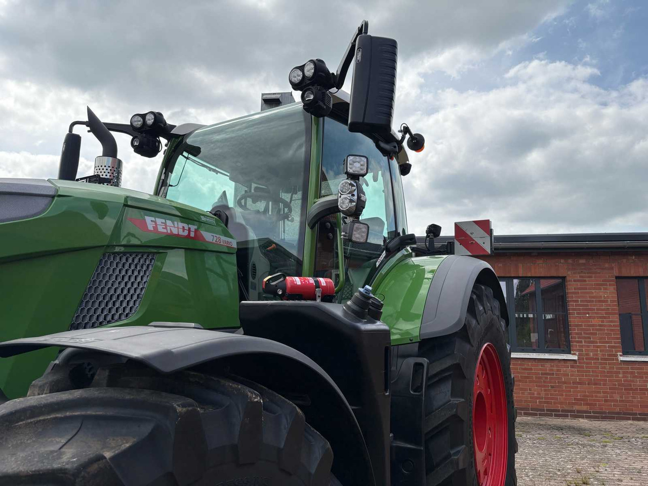 Fendt 728 Vario Gen7 Profi + Setting 2 - 拖拉机:图4 Fendt 728 Vario Gen7 Profi + Setting 2 - 拖拉机:图4