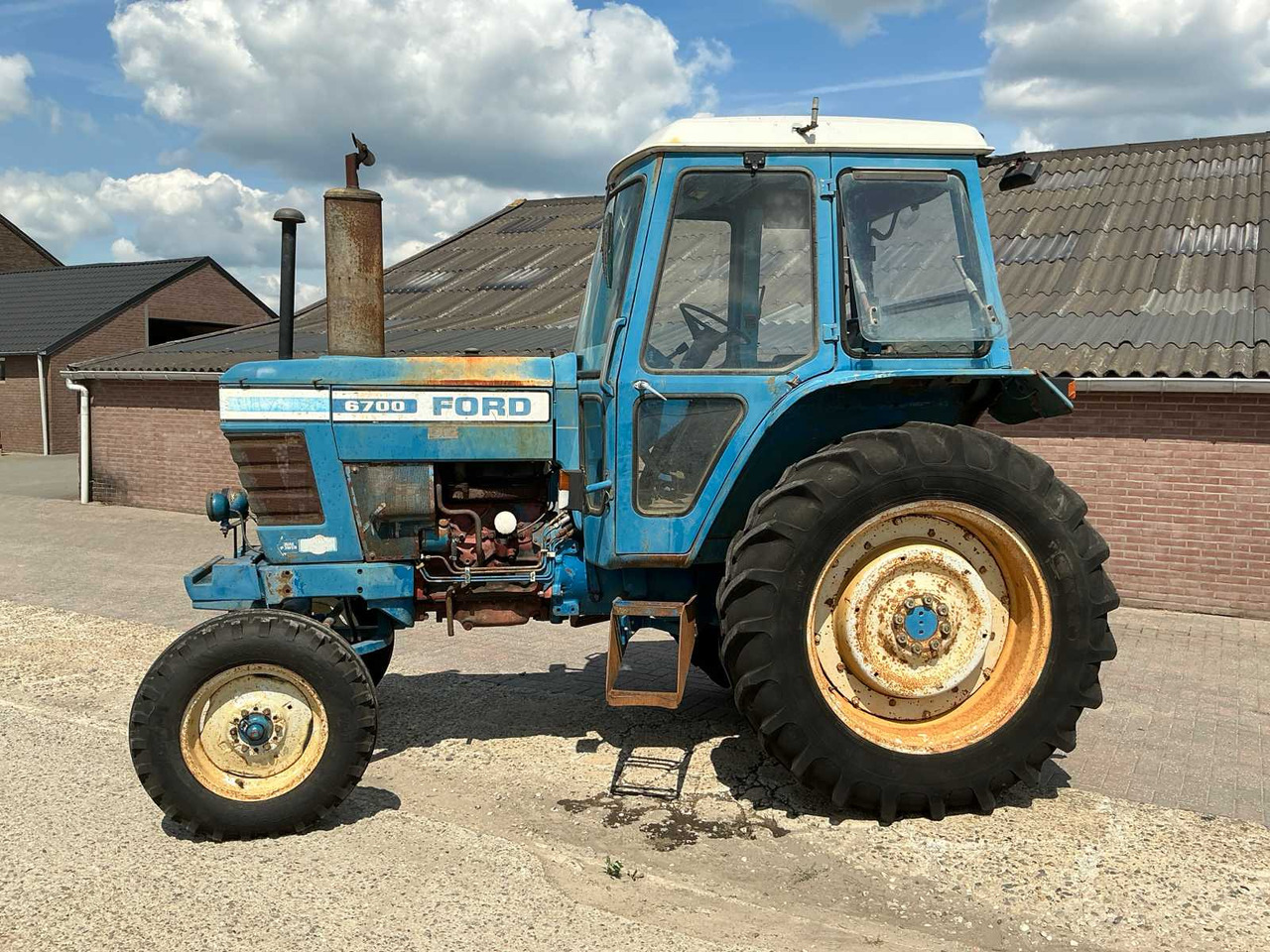 Ford 6700 - 拖拉机:图2 Ford 6700 - 拖拉机:图2