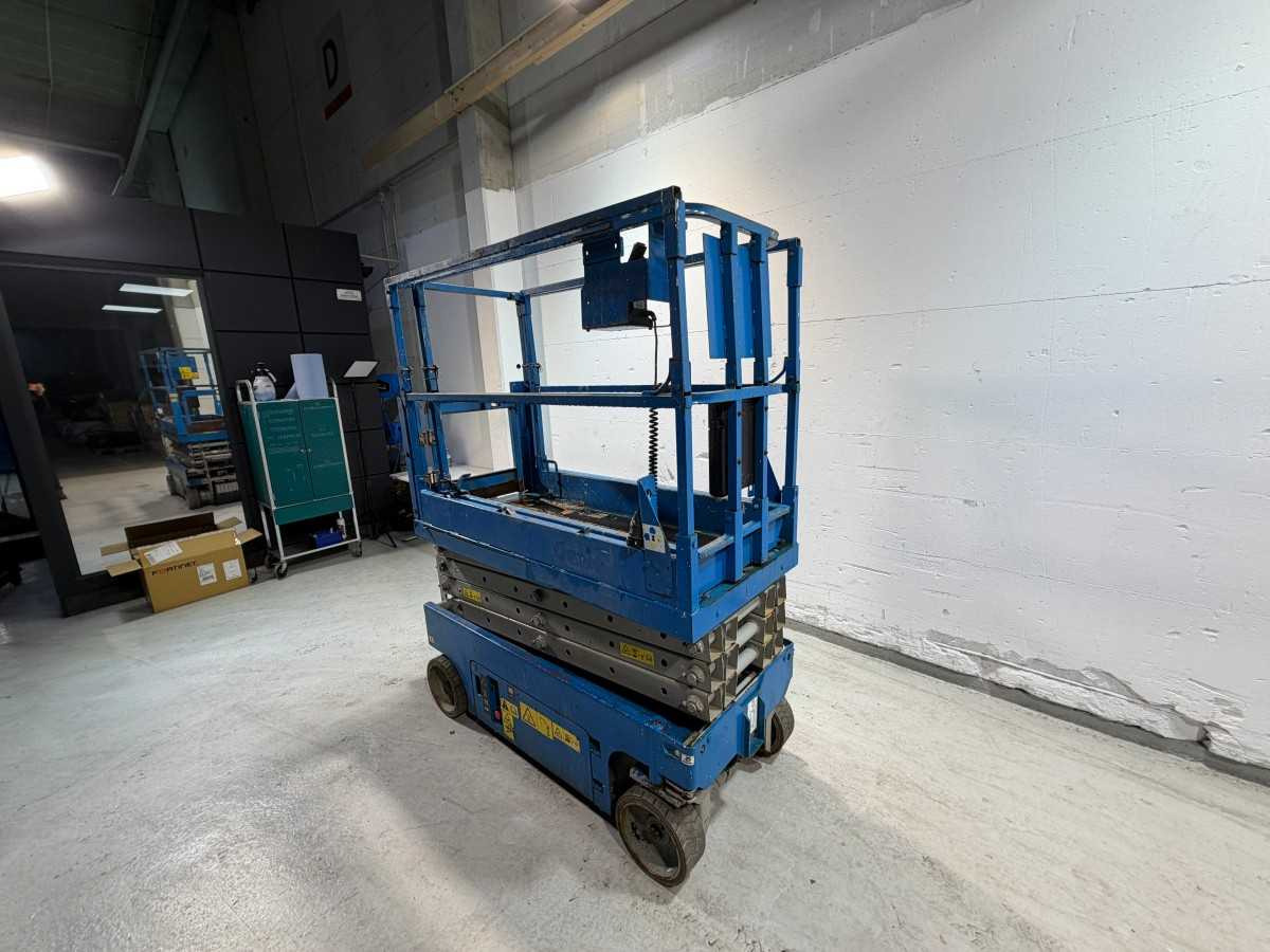 GENIE - 2006 - GS-1932 - AERIAL PLATFORM - 空中平台:图5 GENIE - 2006 - GS-1932 - AERIAL PLATFORM - 空中平台:图5