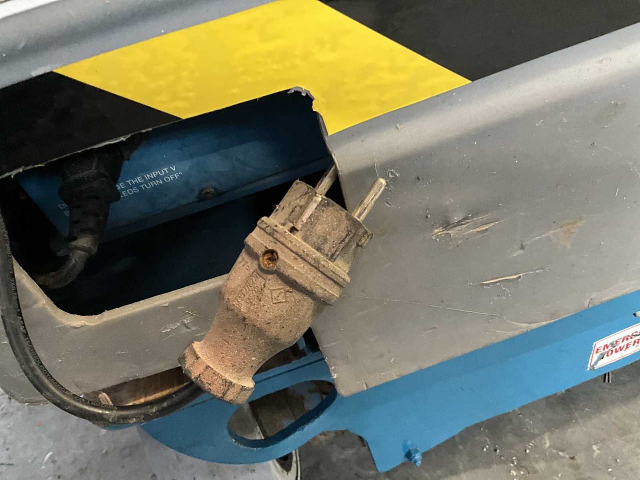 空中平台 GENIE - GR-15 - AERIAL PLATFORM：图12