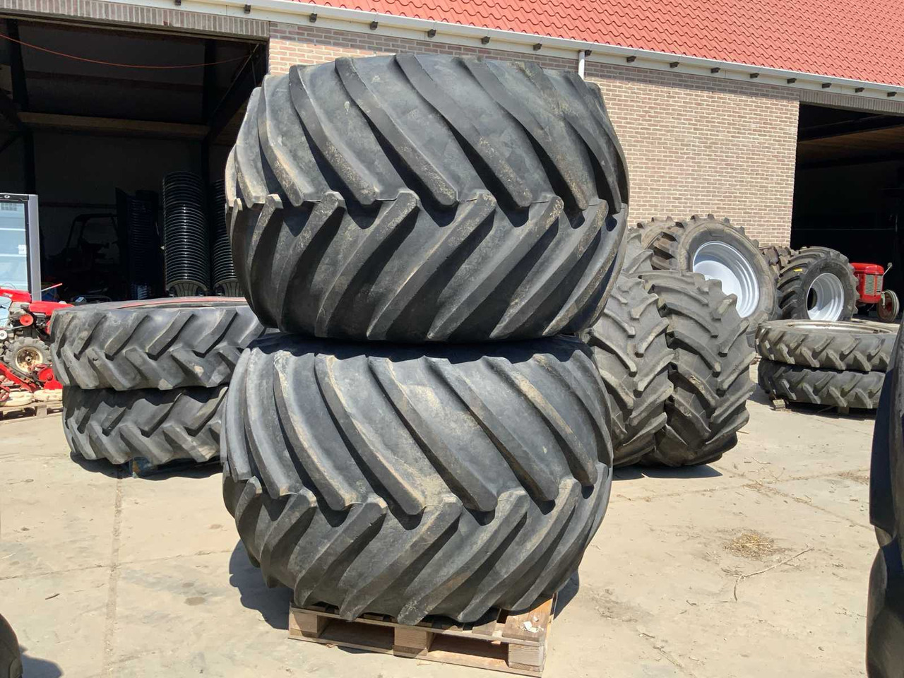 Good Year Super terra -grip - 车轮/ 轮胎 适用于 拖拉机:图1 Good Year Super terra -grip - 车轮/ 轮胎 适用于 拖拉机:图1