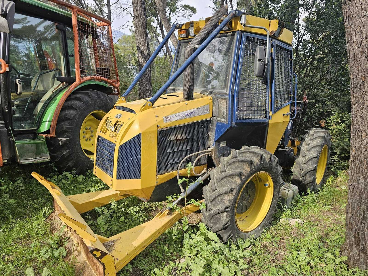 Hittner ECO TRAC 55V - 园林设备:图1 Hittner ECO TRAC 55V - 园林设备:图1