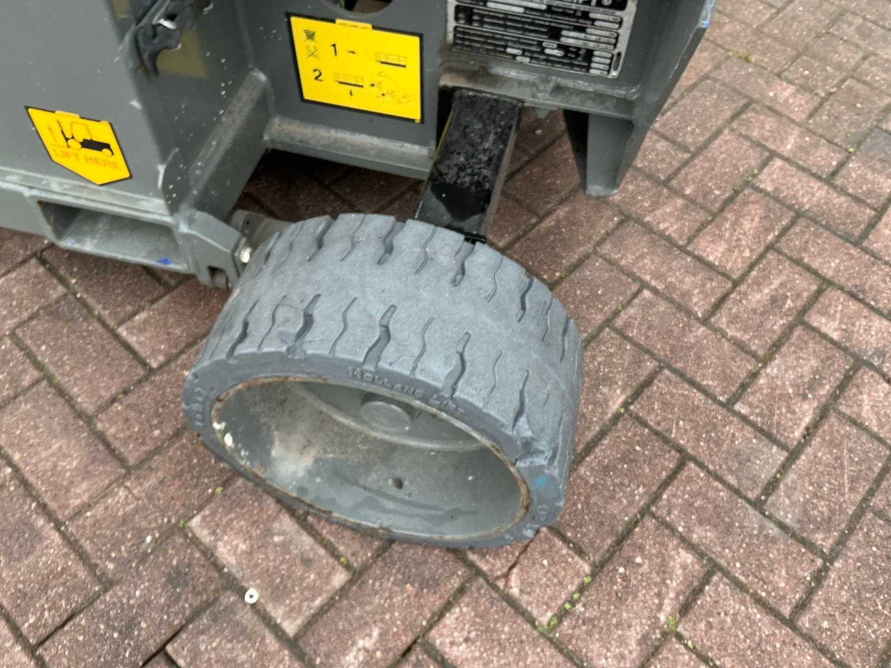 空中平台 Holland lift HL-7814:图10 空中平台 Holland lift HL-7814:图10