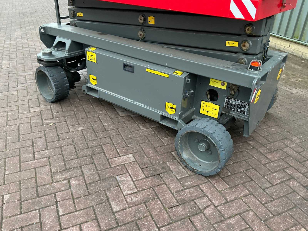 空中平台 Holland lift HL-7814:图8 空中平台 Holland lift HL-7814:图8