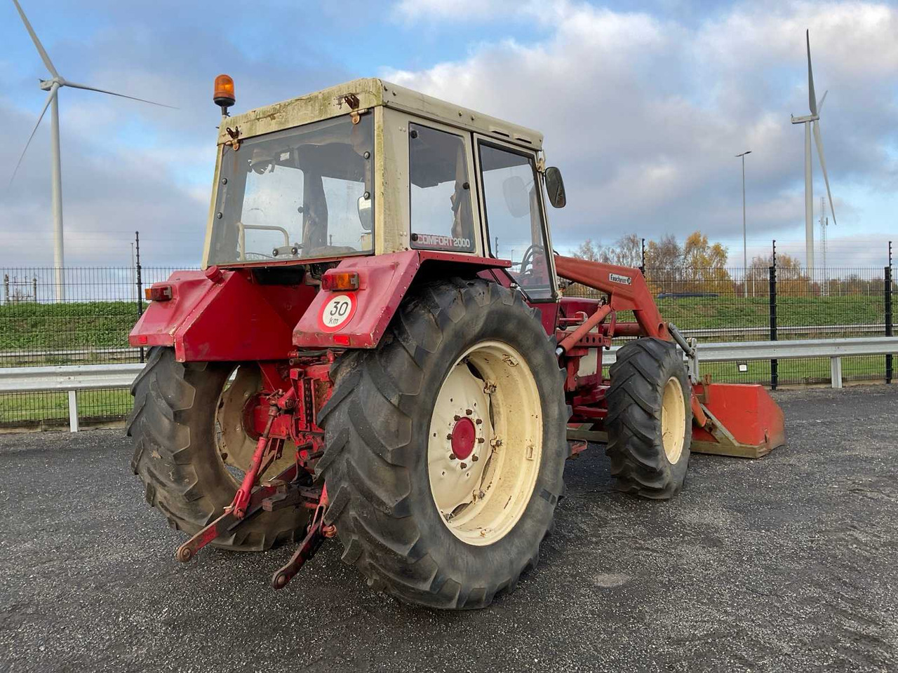 INTERNATIONAL 844AS ALL-WHEEL DRIVE AGRICULTURAL TRACTOR - 拖拉机:图5 INTERNATIONAL 844AS ALL-WHEEL DRIVE AGRICULTURAL TRACTOR - 拖拉机:图5
