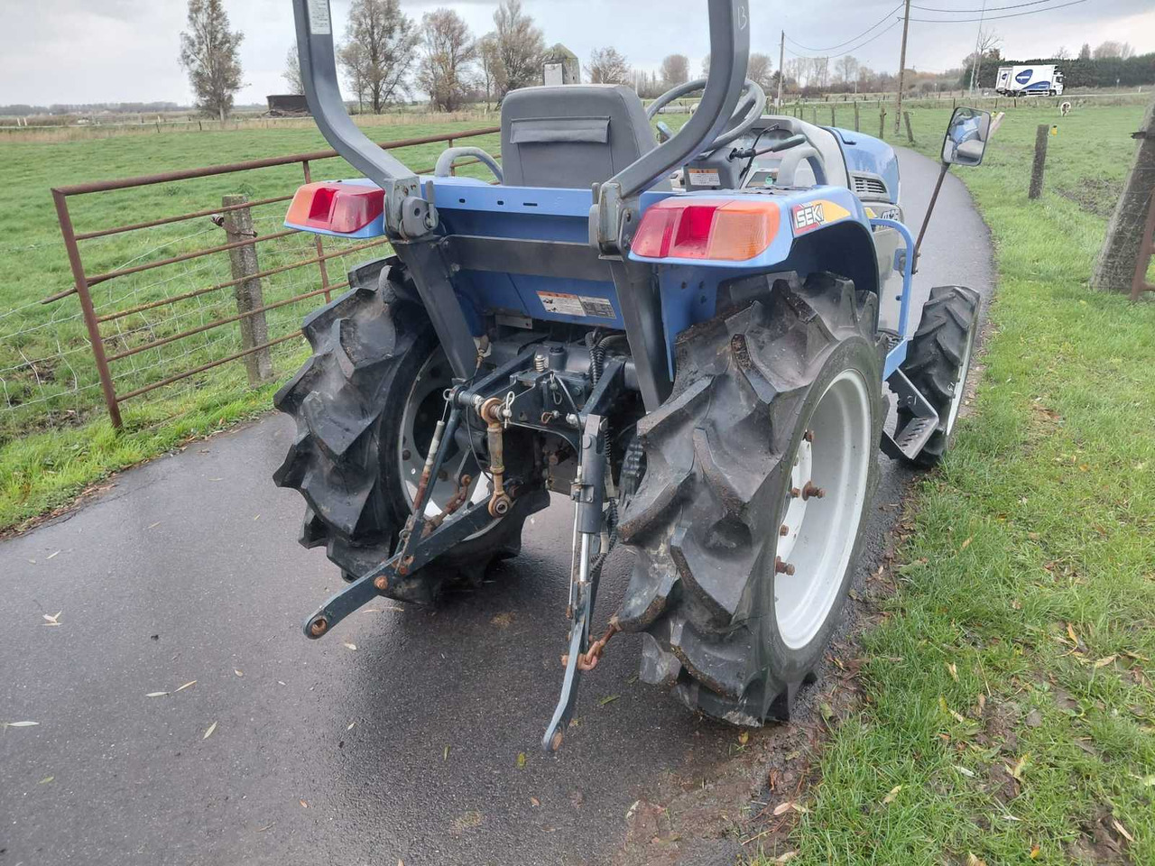 Iseki AT25 - 紧凑型拖拉机:图4 Iseki AT25 - 紧凑型拖拉机:图4