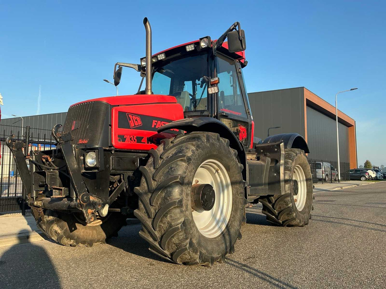 JCB Fastrac 2135 4WS - 拖拉机:图1 JCB Fastrac 2135 4WS - 拖拉机:图1
