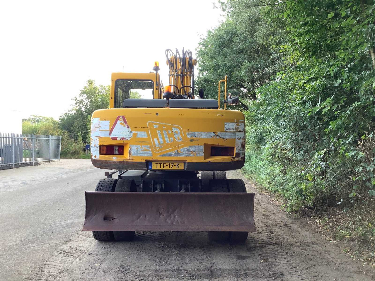 JCB JS130W - 轮式挖掘机:图5 JCB JS130W - 轮式挖掘机:图5