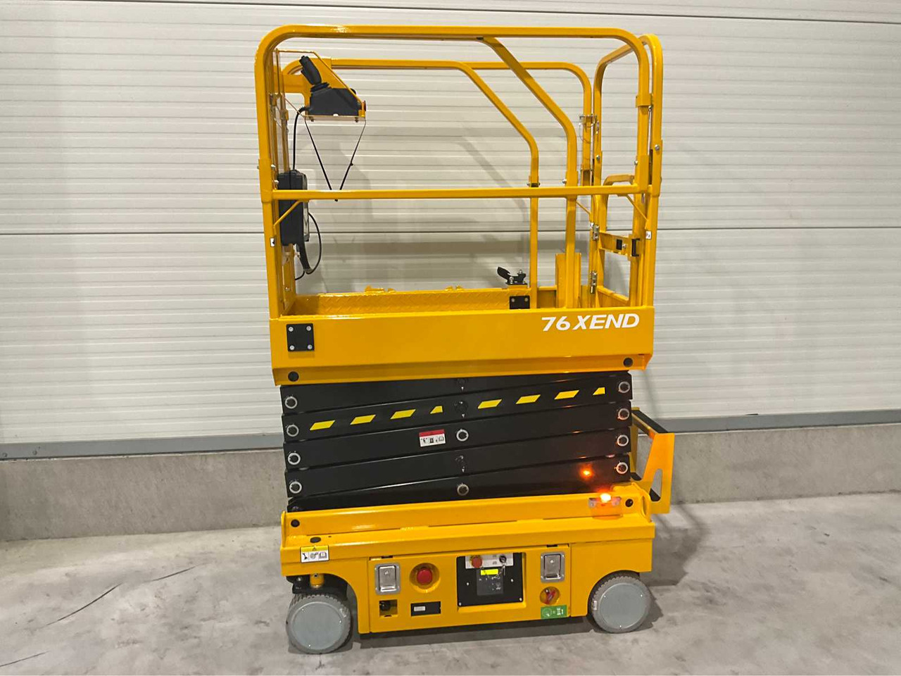 JD Equipment 76XEND - 空中平台:图2 JD Equipment 76XEND - 空中平台:图2