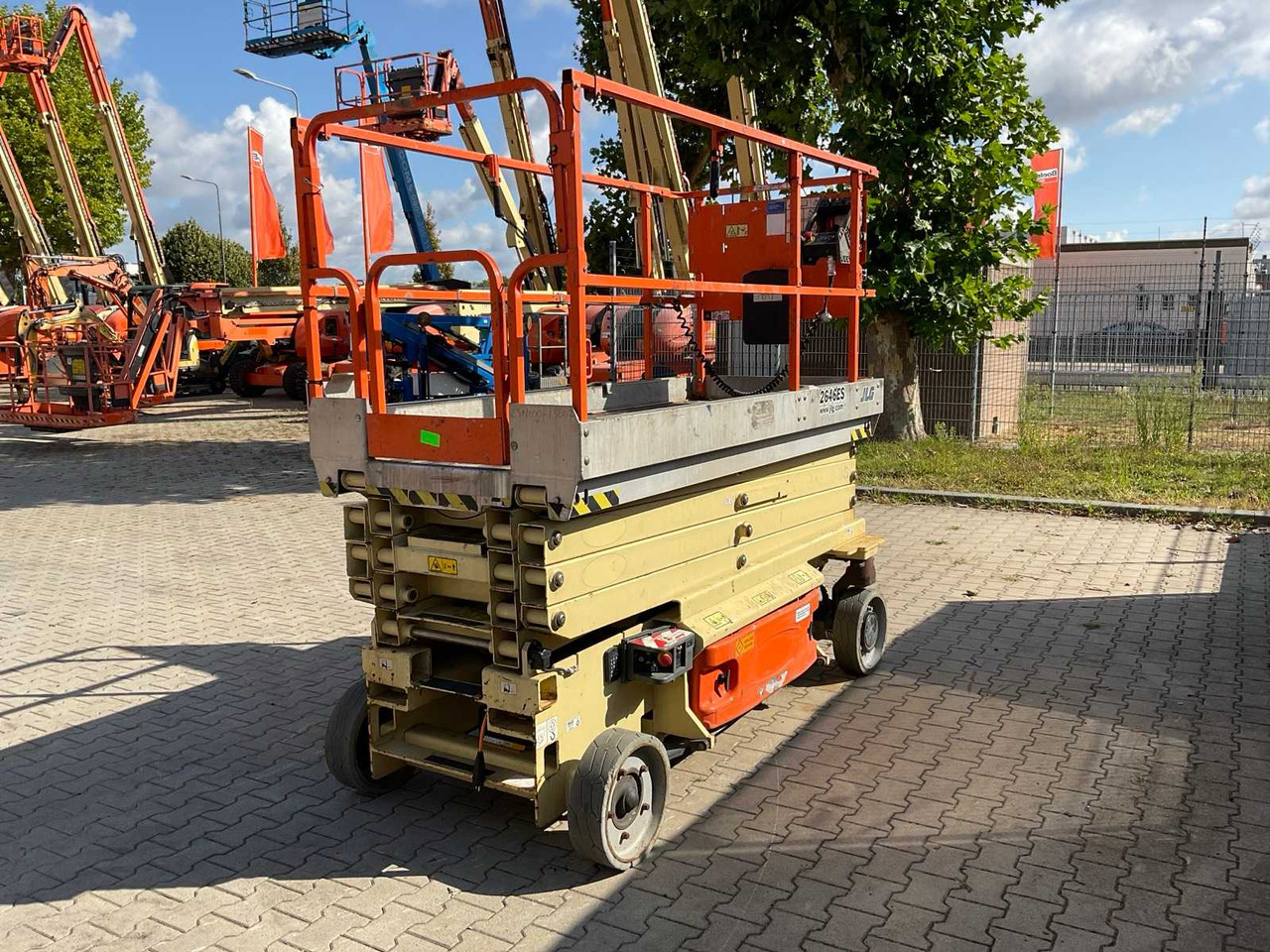 JLG 2646ES - 空中平台:图5 JLG 2646ES - 空中平台:图5