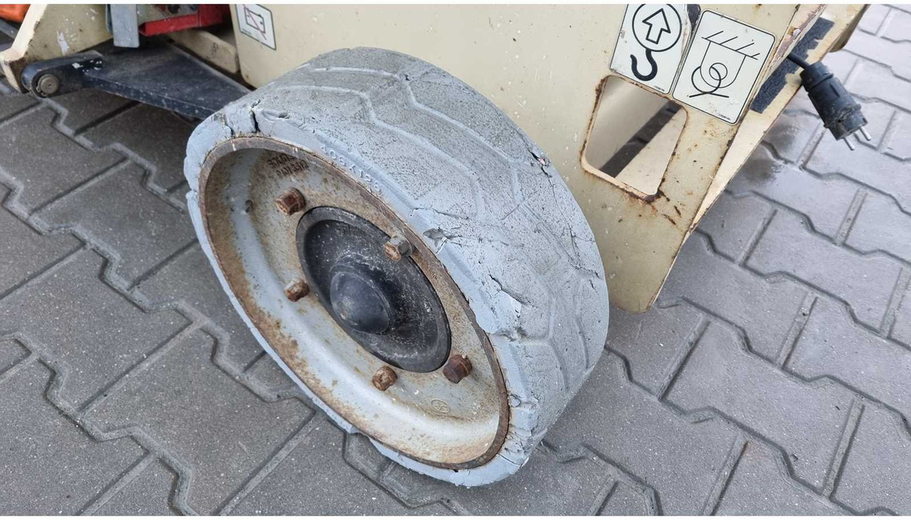 空中平台 JLG - 3246ES - AERIAL WORK PLATFORMS - 2013 (ESN11813027)：图12