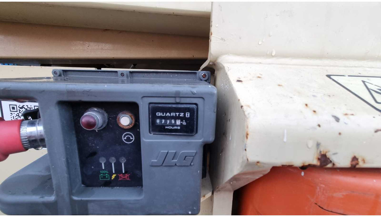 空中平台 JLG - 3246ES - AERIAL WORK PLATFORMS - 2013 (ESN11813027)：图21