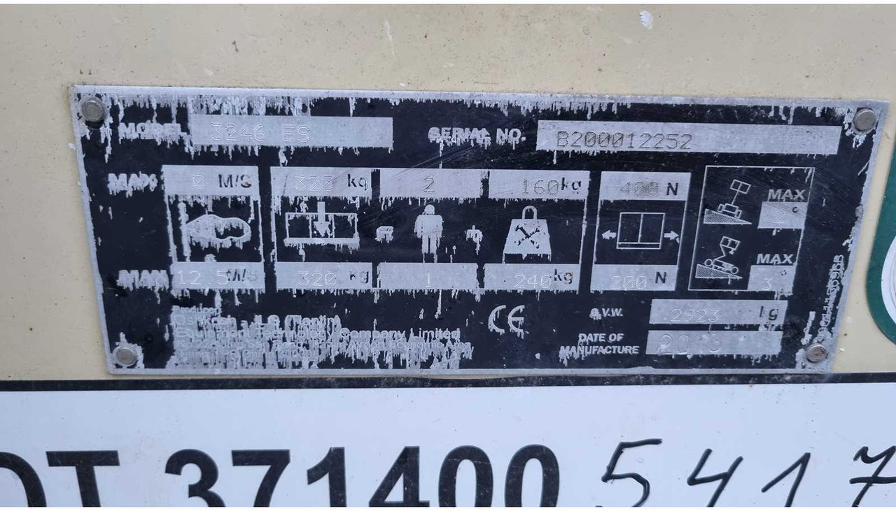 空中平台 JLG - 3246ES - AERIAL WORK PLATFORMS - 2013 (ESN11813027)：图13