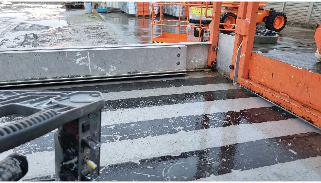 空中平台 JLG - 3246ES - AERIAL WORK PLATFORMS - 2013 (ESN11813027)：图16