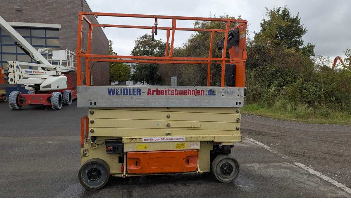 JLG JLG - 2630 ES - AERIAL WORK PLATFORMS (NO. 28265) - 2006 - 空中平台:图1 JLG JLG - 2630 ES - AERIAL WORK PLATFORMS (NO. 28265) - 2006 - 空中平台:图1