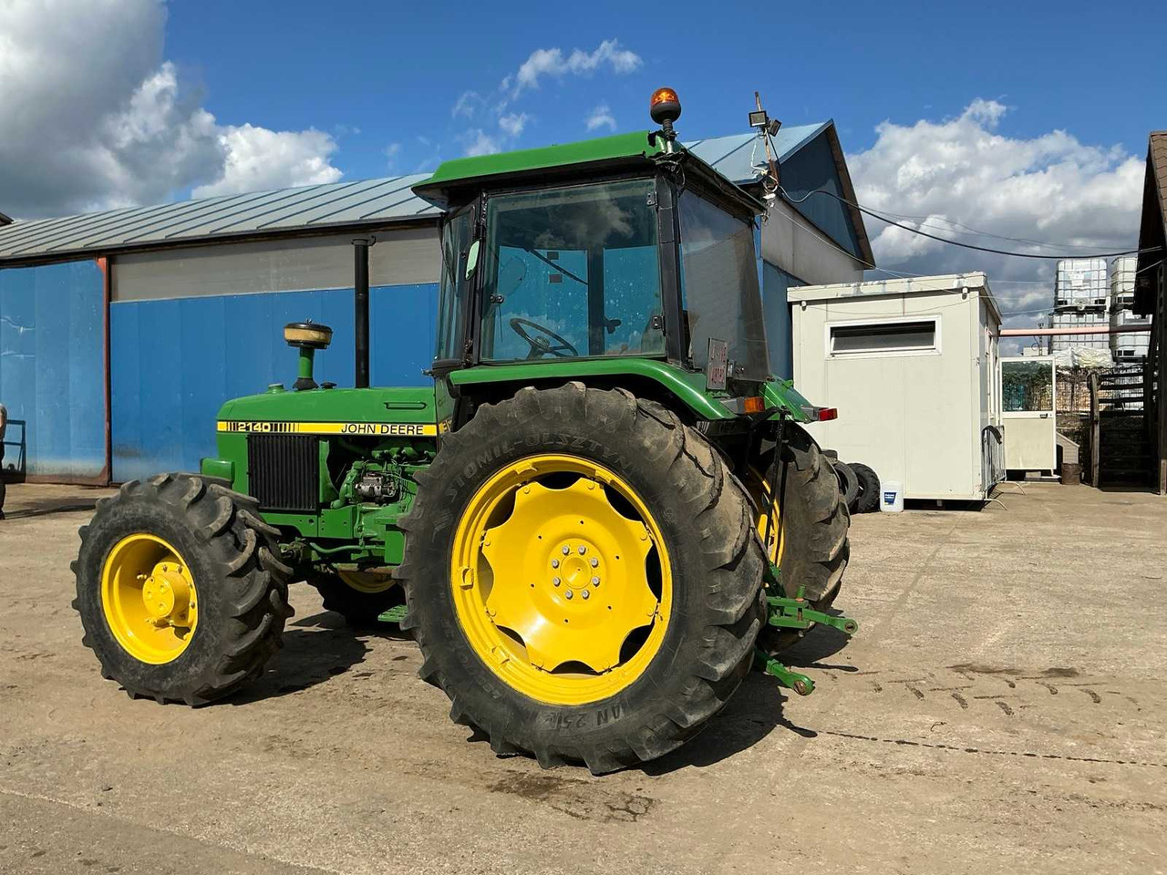 JOHN DEERE 2140 - 拖拉机:图4 JOHN DEERE 2140 - 拖拉机:图4