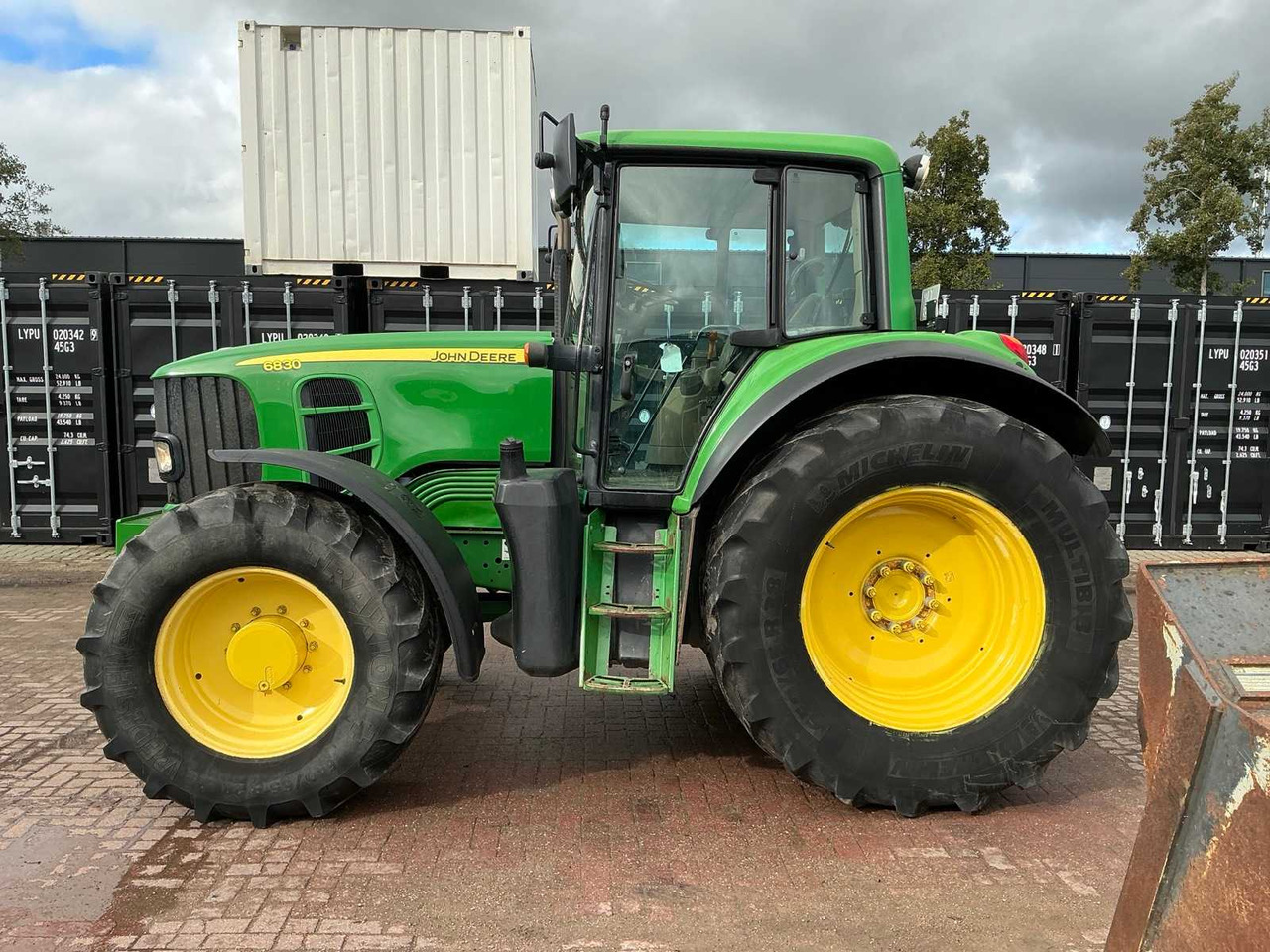 JOHN DEERE 6830 ALL-WHEEL DRIVE FARM TRACTOR - 拖拉机:图3 JOHN DEERE 6830 ALL-WHEEL DRIVE FARM TRACTOR - 拖拉机:图3