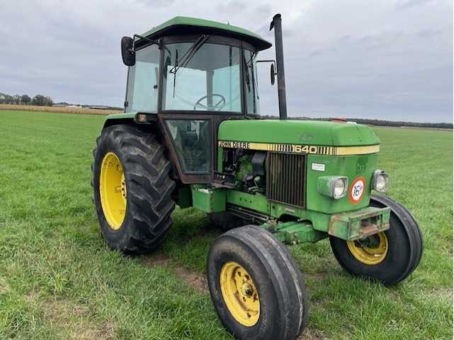 John Deere 1640 - 拖拉机:图4 John Deere 1640 - 拖拉机:图4