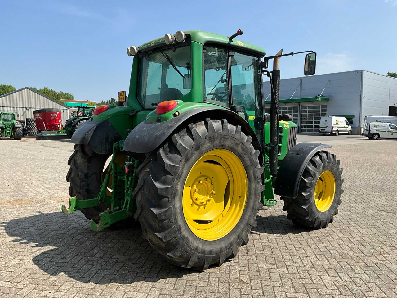 John Deere 6430 Premium - 拖拉机:图3 John Deere 6430 Premium - 拖拉机:图3