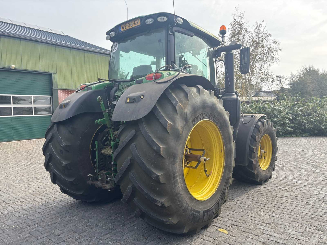 John deere 6215R - 拖拉机:图5 John deere 6215R - 拖拉机:图5