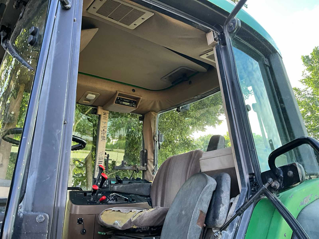 拖拉机 John deere 6800：图24