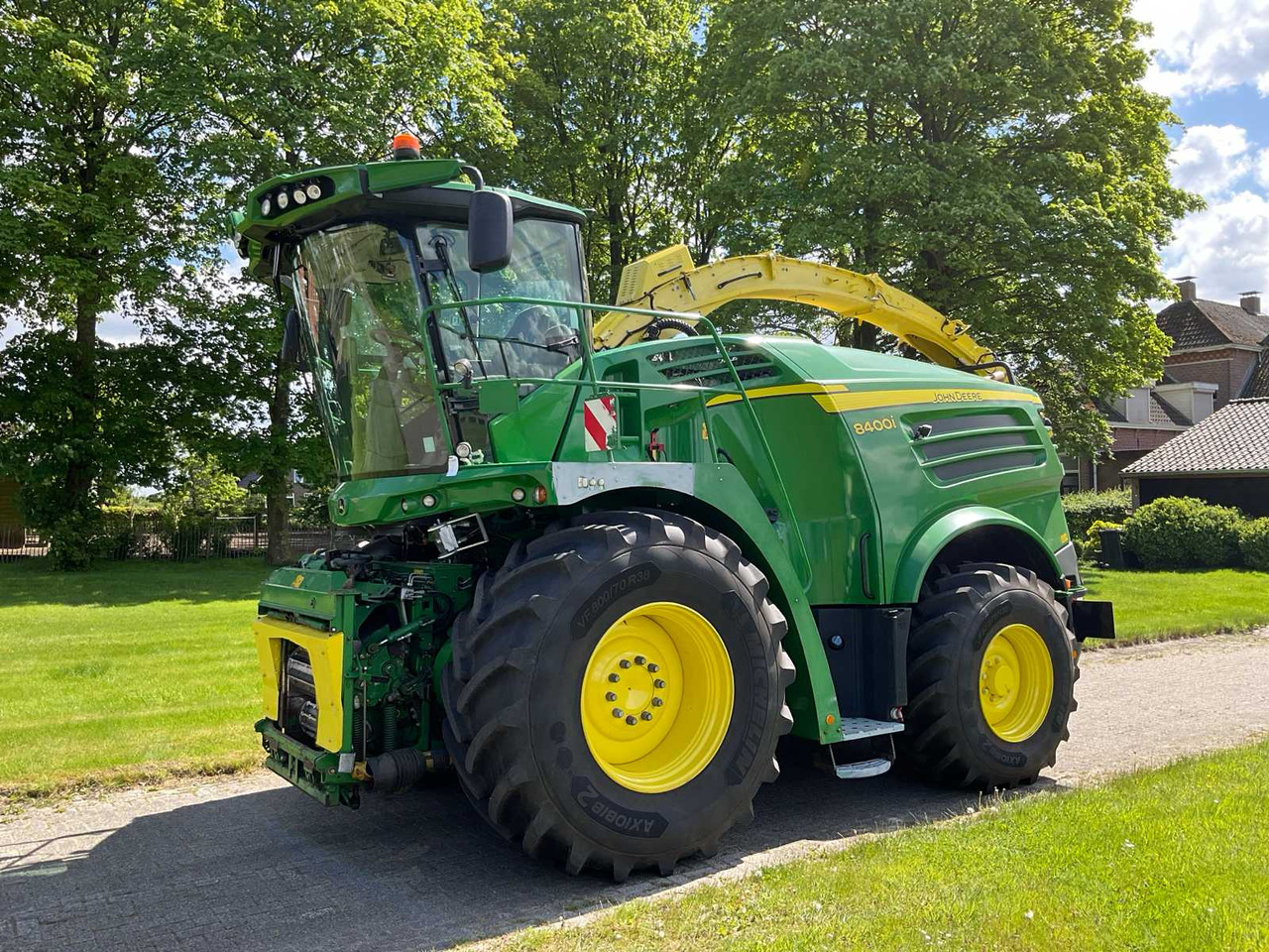 John deere 8400i - 饲料收割机:图1 John deere 8400i - 饲料收割机:图1