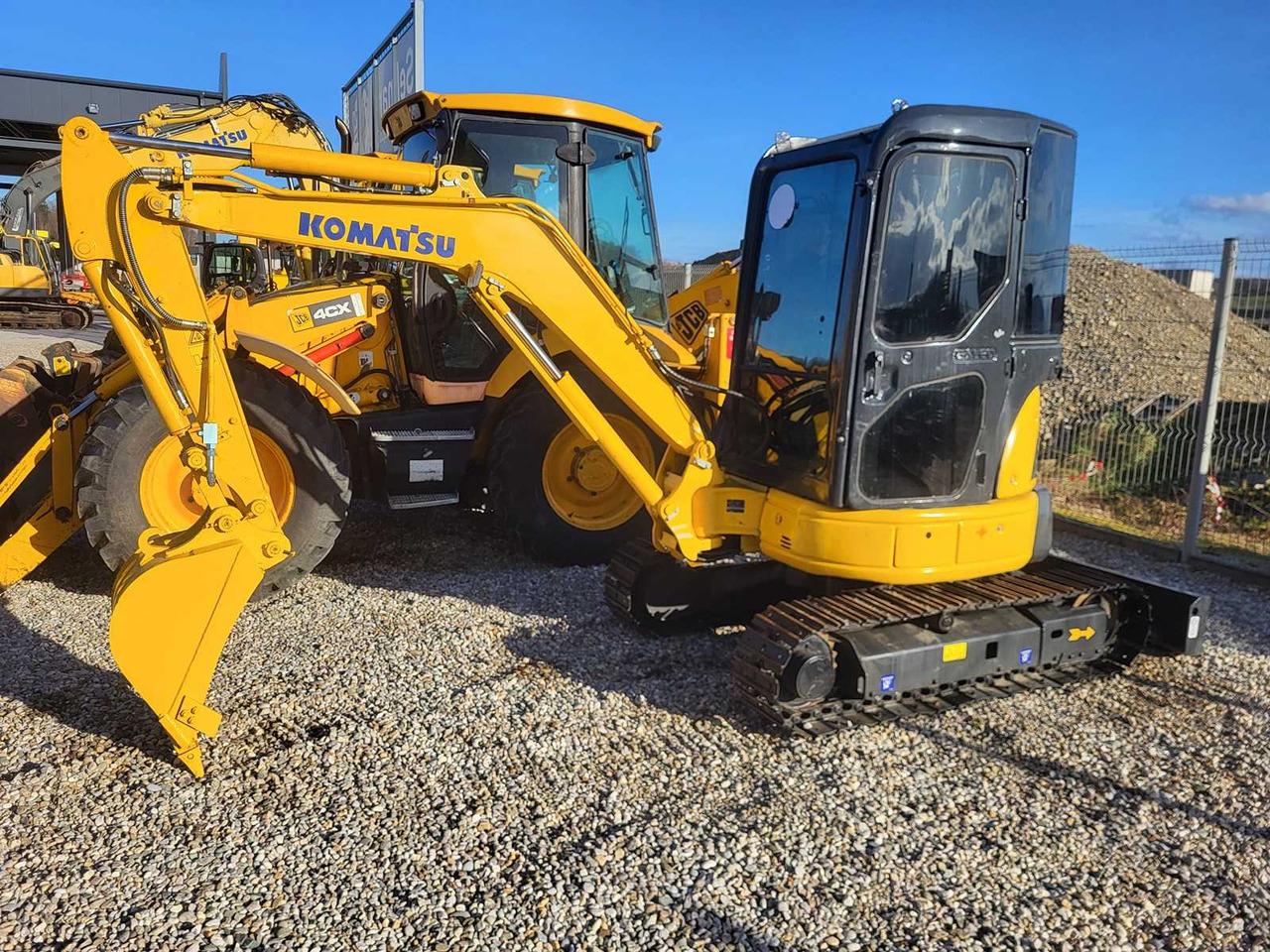 KOMATSU PC 35 - 小型挖掘机:图3 KOMATSU PC 35 - 小型挖掘机:图3