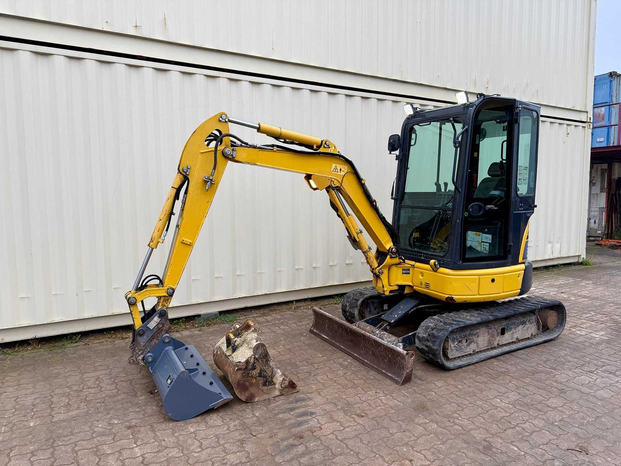 KOMATSU - PC26MR-3 - 2020 - MINI EXCAVATOR - 小型挖掘机:图1 KOMATSU - PC26MR-3 - 2020 - MINI EXCAVATOR - 小型挖掘机:图1