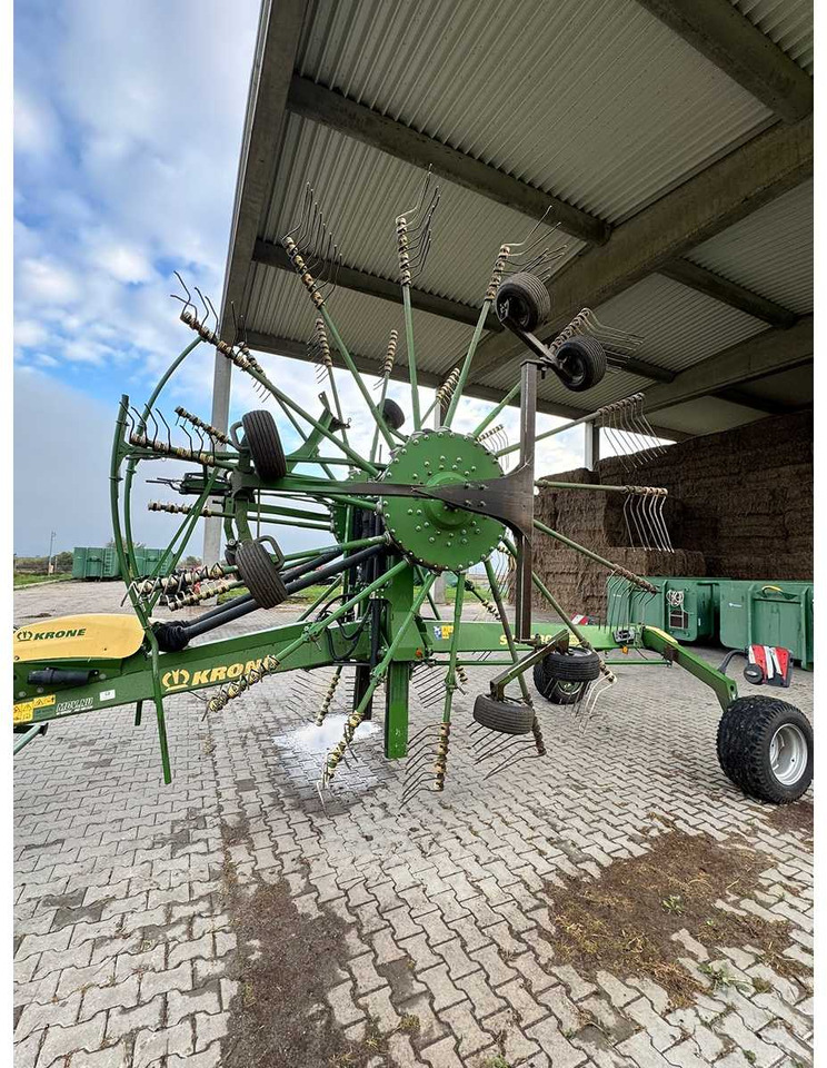 KRONE Swadro TC 1000 - 农业机械:图3 KRONE Swadro TC 1000 - 农业机械:图3