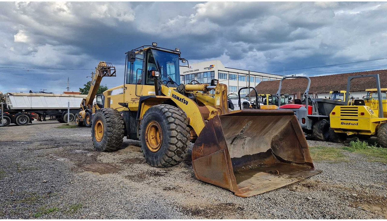 Komatsu WA380-6 - 轮式装载机:图1 Komatsu WA380-6 - 轮式装载机:图1