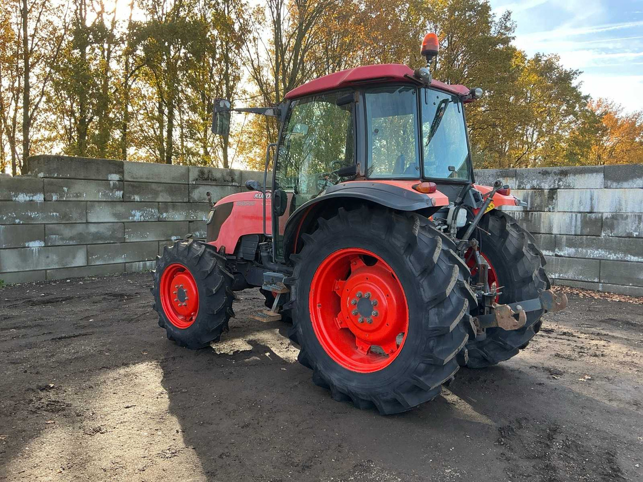Kubota 2008 KUBOTA M9540H-C FOUR WHEEL DRIVE FARM TRACTOR - 拖拉机:图4 Kubota 2008 KUBOTA M9540H-C FOUR WHEEL DRIVE FARM TRACTOR - 拖拉机:图4