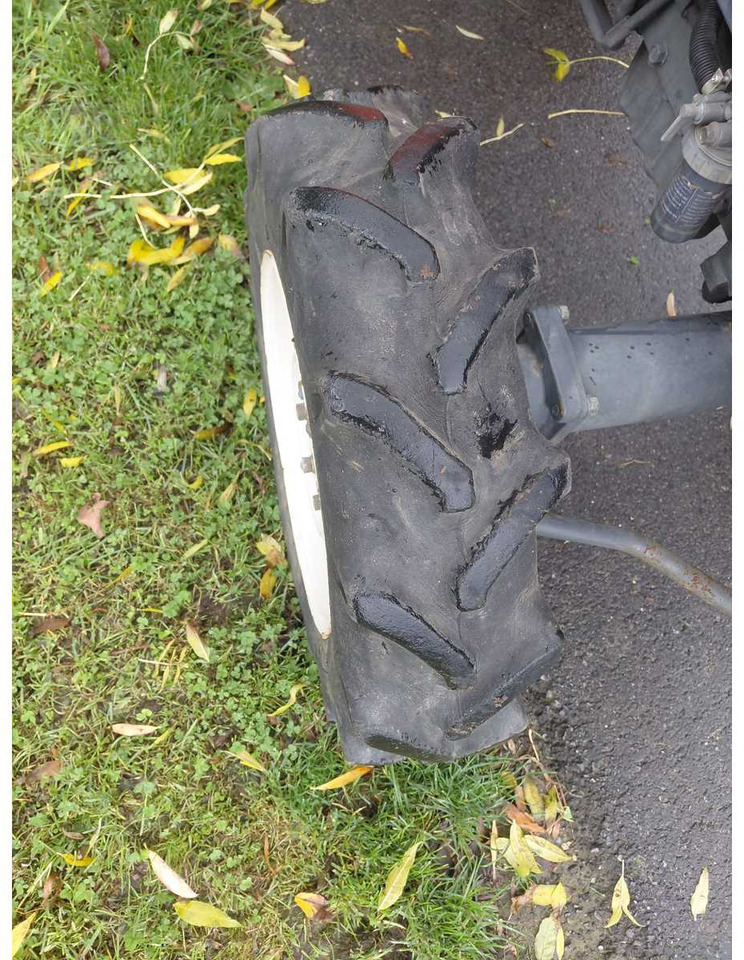 Kubota GT26 - 紧凑型拖拉机:图4 Kubota GT26 - 紧凑型拖拉机:图4